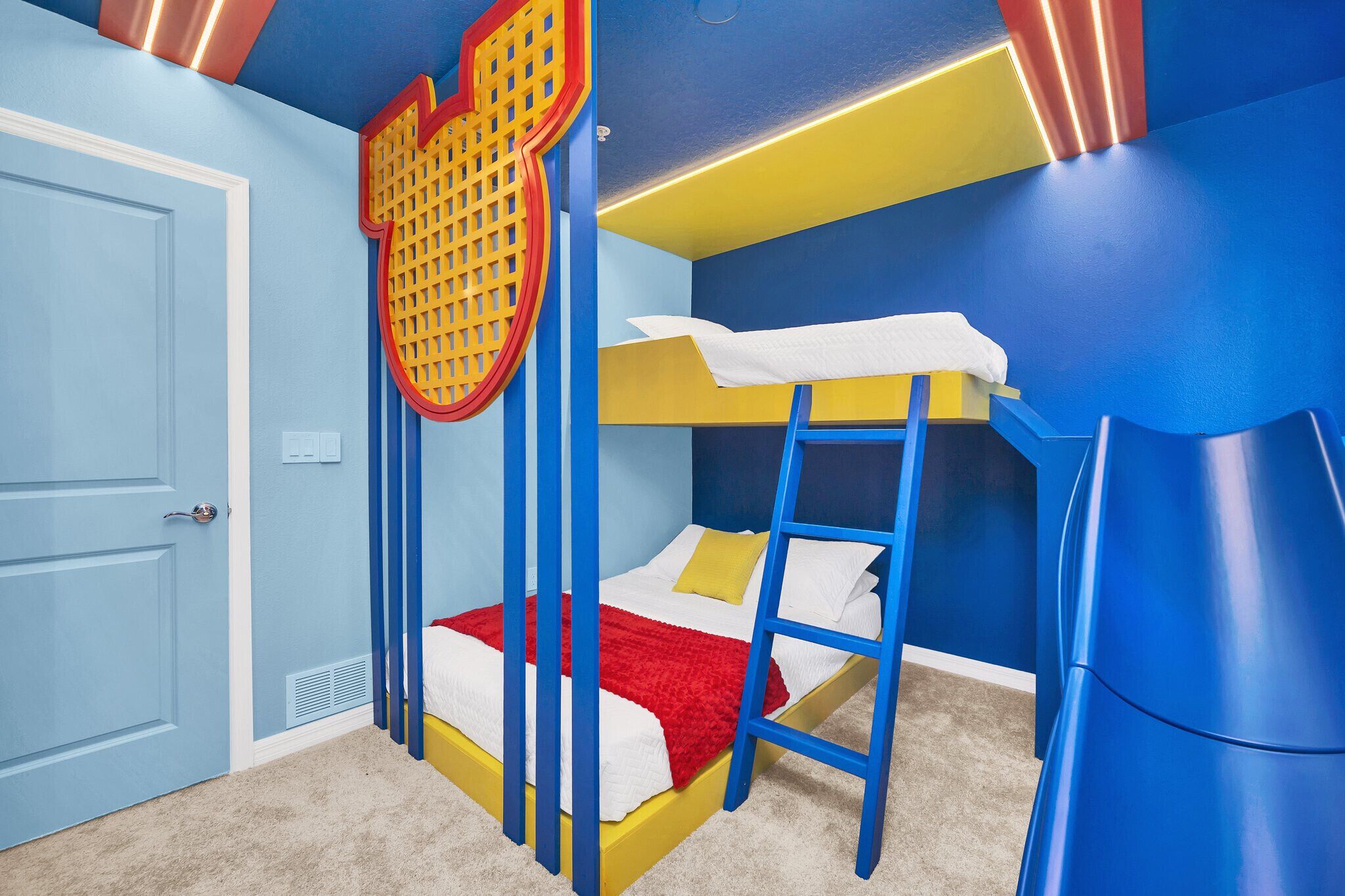 5 sovrum, strykjärn/strykbräda, wi-fi och sängkläder