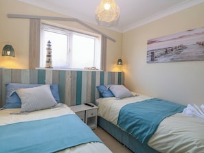 3 bedrooms, individually decorated, individually furnished, free WiFi - 6 Barleycroft (Great Yarmouth)