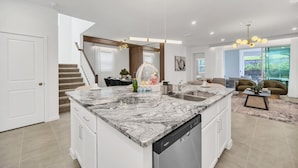 Interior - Last Minute Disney! Private Pool, Hot Tub & Themed Bedrooms. Book Now! #124375 (Orlando)