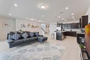 TV connectée, cheminée