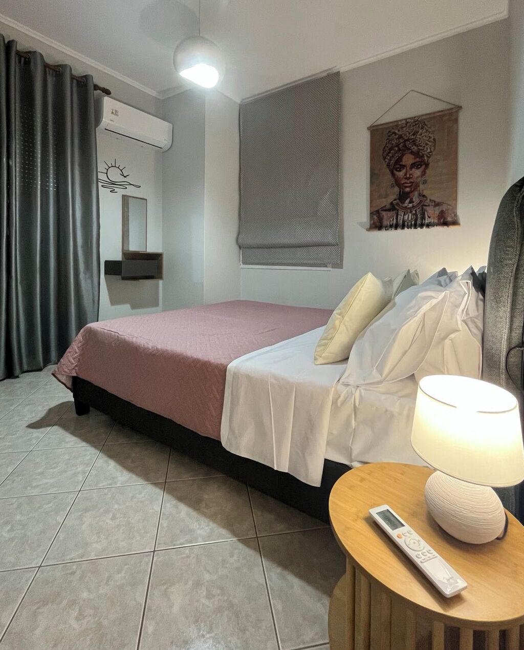 2 slaapkamers, een strijkplank/strijkijzer, wifi, beddengoed