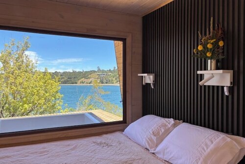 Cozy TinyHouse in Patagonia Costa with hot tub by the Sea 