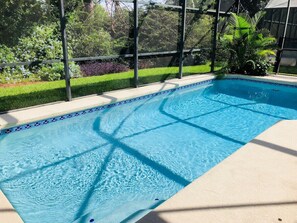 Opvarmet pool
