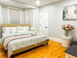 3 bedrooms, in-room safe, iron/ironing board, free WiFi