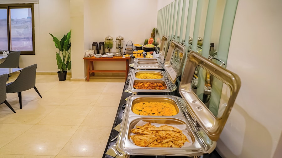 Express City Hotel