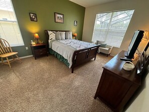 6 bedrooms, iron/ironing board, WiFi, bed sheets - Last Minute Disney Getaway! Luxury Villa with Private Pool. Book Now! #128917 (Orlando)