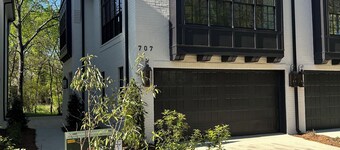 The Manning 
Luxurious New Construction Walk to the Grove and Square!