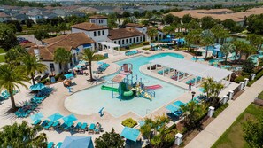A heated pool - Disney Getaway! Private Pool & Themed Bedrooms. Book Now! #WWR125 (Orlando)