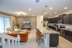 Interior - Last Minute Disney Getaway! Private Pool & Themed Bedrooms. Book Now! #129869 (Orlando)