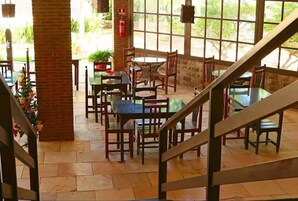 Desayuno buffet incluido todos los días