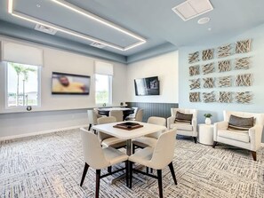 Dining - Last Minute Disney Getaway! Townhouse with Private Pool. Book Now! #129937 (Orlando)