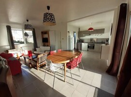 Villa | Living area | TV