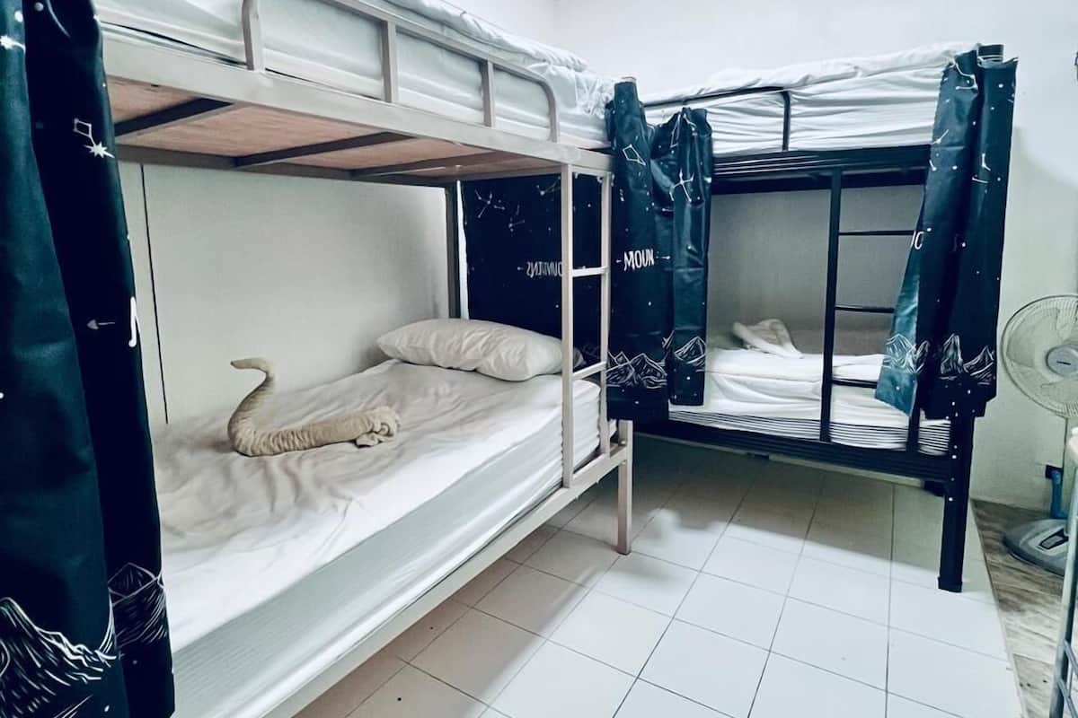 Basic Quadruple Room