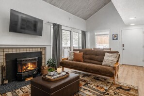 Téléviseur connecté, foyer