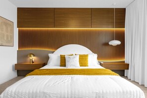 9 chambres, fer et planche à repasser, Wi-Fi, draps fournis