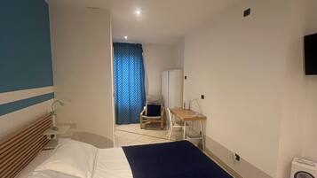 4 Schlafzimmer, Bügeleisen/Bügelbrett, WLAN, Bettwäsche