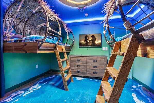 10 bedrooms, iron/ironing board, WiFi, bed sheets