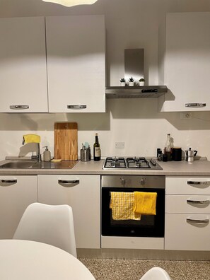 Private kitchen - Spacious apartment in the heart of Venice (Venezia)