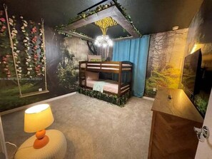 6 chambres, fer et planche à repasser, Wi-Fi, draps fournis