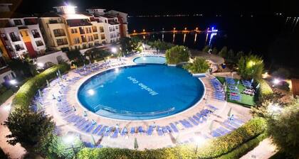 Very nice studio on the first line. Bulgaria, Aheloy, WiFi