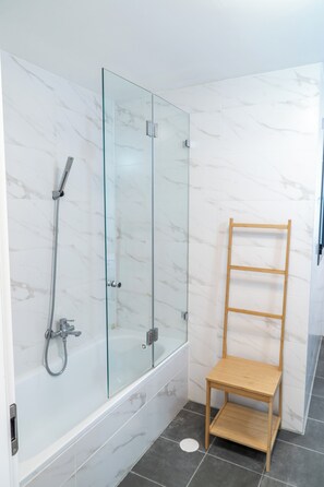 Bathroom - 3BR Skyline Retreat on the 24th Floor (Bat Yam)