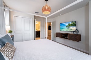 7 bedrooms, iron/ironing board, WiFi, bed sheets