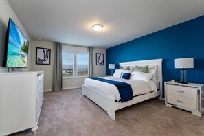 5 bedrooms, iron/ironing board, WiFi, bed sheets