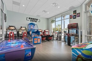 Games room - Last Minute Disney Getaway! Private Pool & Themed Bedrooms. Book Now! #128681 (Orlando)