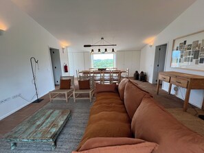 Villa, Pool View | Living area