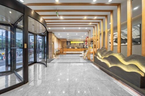 Kaiyuan M Hotel (Shaoxing Keqiao Linglong Branch)