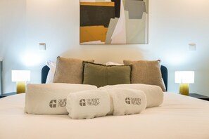 1 chambre, fer et planche à repasser, accès Internet, draps fournis