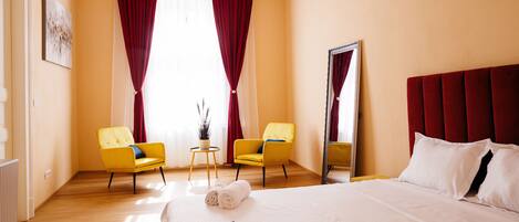 1 chambre, fer et planche Ă repasser, Wi-Fi, draps fournis