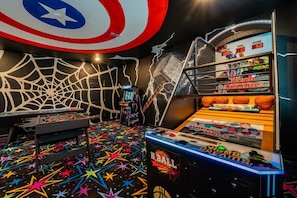 Games room - Last Minute Disney! Private Pool, Hot Tub, Game Room & Themed Bedrooms. Book Now! #128695 (Orlando)