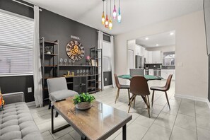 Smart-TV, Tischtennisplatte