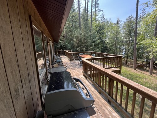 Lakefront, dog-friendly home w/ private dock ,fire pit & a beautiful lakeview!