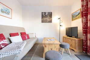 TV - 1st floor, balcony, ski locker, 38m², Valfréjus (Valfréjus)