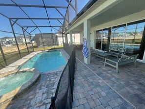 A heated pool - Last Minute Disney! Private Pool, Hot Tub & Themed Bedrooms. Book Now! #128743 (Orlando)
