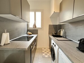 Fridge, microwave, oven, dishwasher