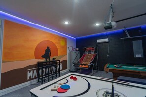 Spielezimmer