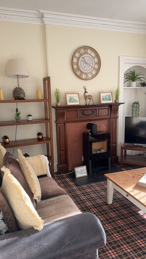 Smart TV, video games, DVD player, books