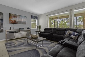 Smart TV, tavolo da calcetto