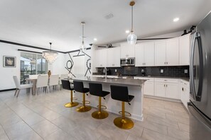 Fridge, microwave, oven, stovetop - Last Minute Disney! Private Pool, Hot Tub & Themed Bedrooms. Book Now! #128755 (Orlando)
