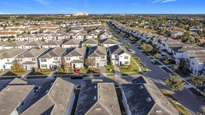 Exterior - Last Minute Disney! Private Pool, Hot Tub, Game Room & Themed Bedrooms. Book Now! #133999 (Orlando)