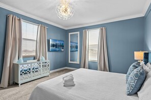 5 dormitorios, tabla de planchar con plancha, wifi y ropa de cama