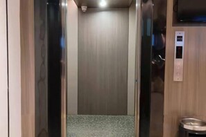 Unclassified image, 3 of 22, button - Hanting Hotel (Yanggu Gushan Road) (Yanggu)