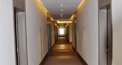 Hanting Hotel (Yanggu Gushan Road)