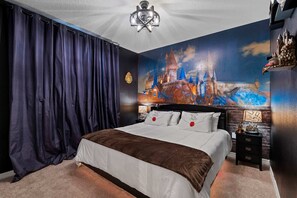 5 bedrooms, iron/ironing board, WiFi, bed sheets - Disney! Private Pool, Game Room & Themed Bedrooms. Book Now! #WIR393 (Orlando)