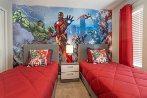 4 bedrooms, iron/ironing board, WiFi, bed sheets - Last Minute Disney Getaway! Private Pool & Themed Bedrooms. Book Now! #135753 (Orlando)