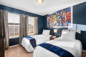 5 habitaciones, tabla de planchar con plancha, wifi y ropa de cama 