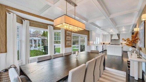 Luxurious Southampton Retreat with Private Pool and Pool House, Great for...